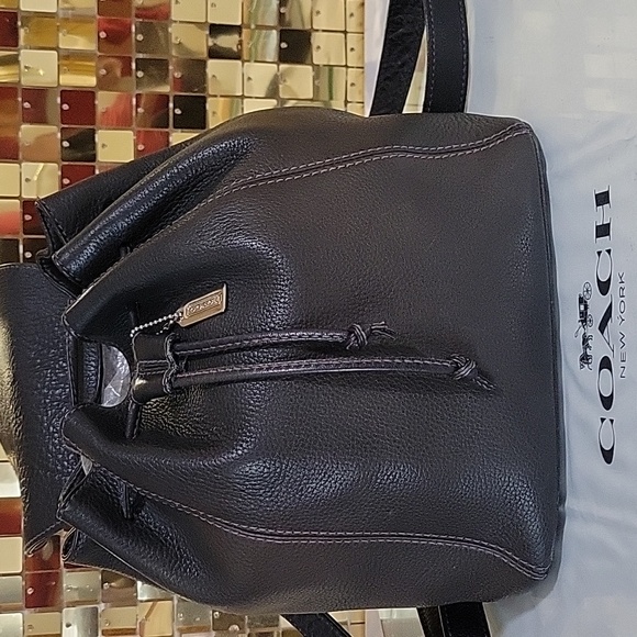 CoachVintage 4911 Black Peeble Leather Backpack - Picture 4 of 16